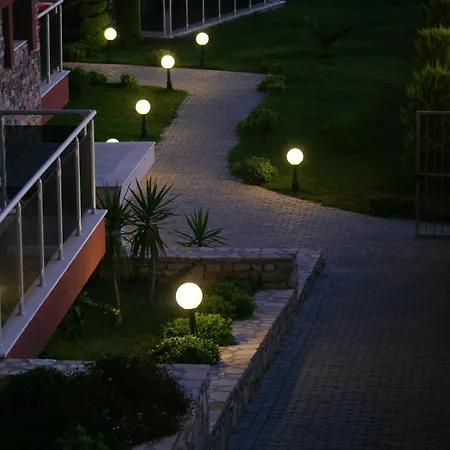 Whispering Sands Appart hôtel 3*