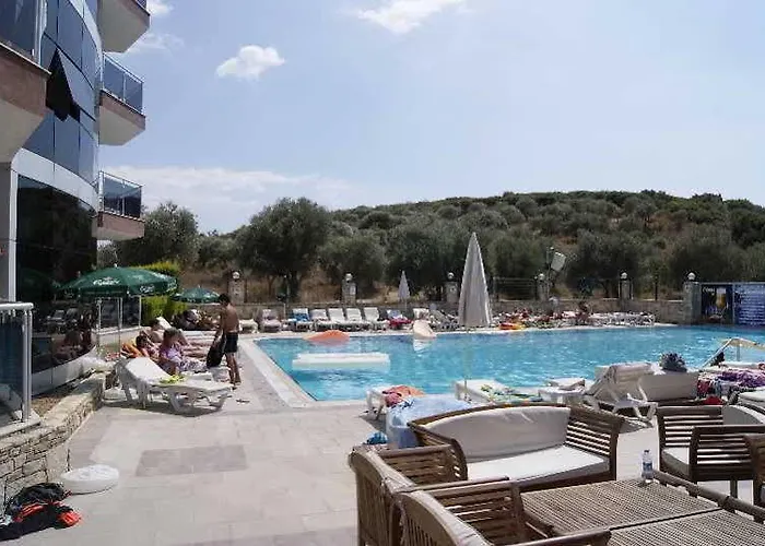 Whispering Sands Appart hôtel 3*