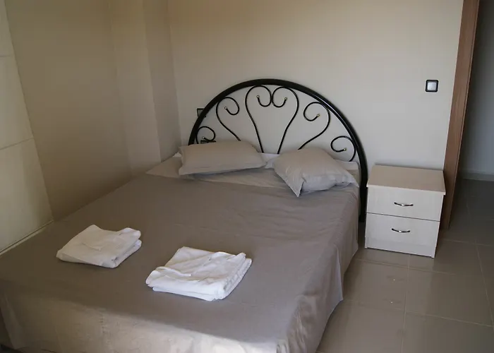 Whispering Sands Aparthotel