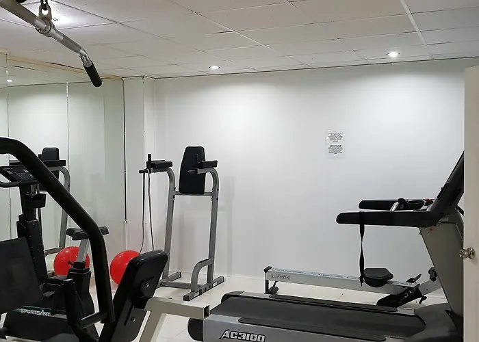 Whispering Sands 아파트호텔 3*