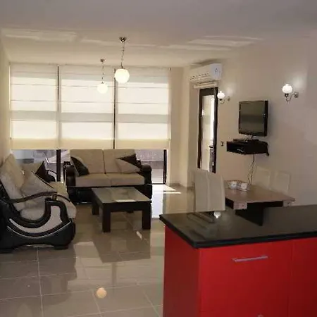 Whispering Sands Apartahotel Kusadasi